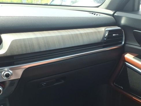 Certified 2023 Kia Telluride SX Prestige AWD/4WD image 24
