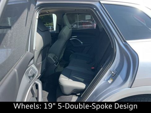 New 2025 Audi Q5 Premium Plus image 23