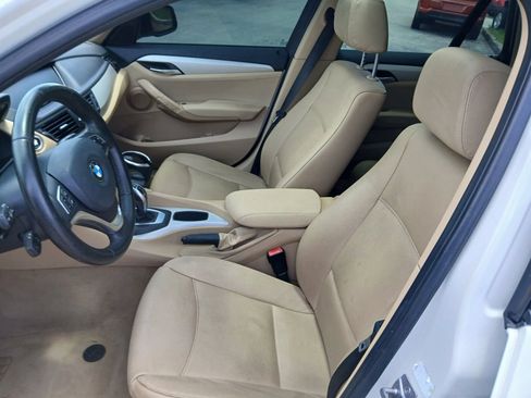 Used 2014 BMW X1 sDrive28i RWD image 9
