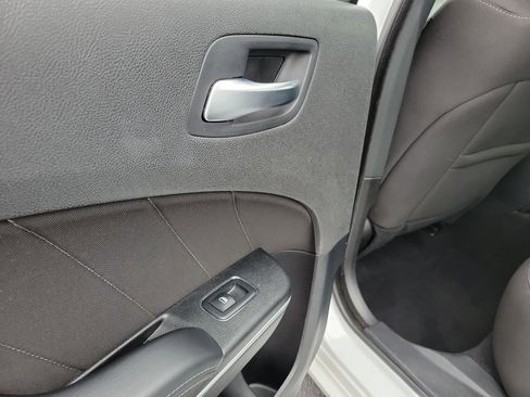 Used 2023 Dodge Charger SXT image 13