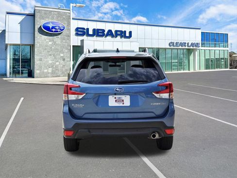 Used 2024 Subaru Forester Limited AWD/4WD image 5