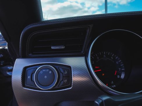 Used 2021 Ford Mustang GT image 23