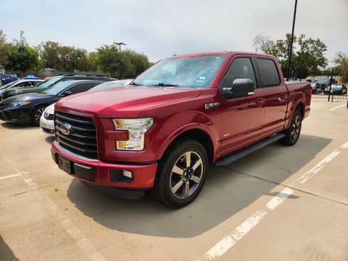 Used 2016 Ford F150 XLT w/ Equipment Group 302A Luxury RWD image 2