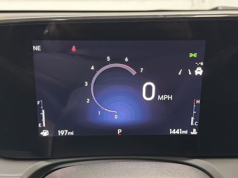 Used 2025 Buick Encore GX Avenir w/ Avenir Technology Package AWD/4WD image 23