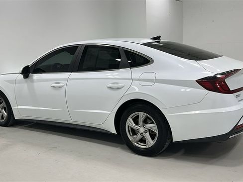 Certified 2021 Hyundai Sonata SE image 3