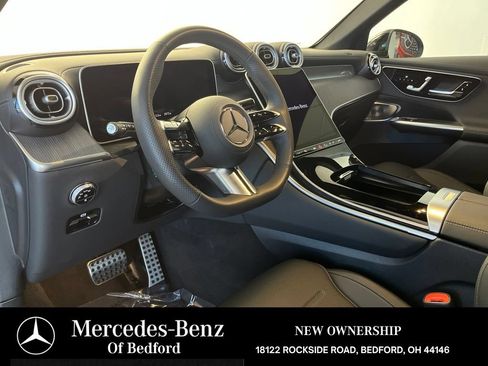 Used 2026 Mercedes-Benz GLC 300 4MATIC image 9