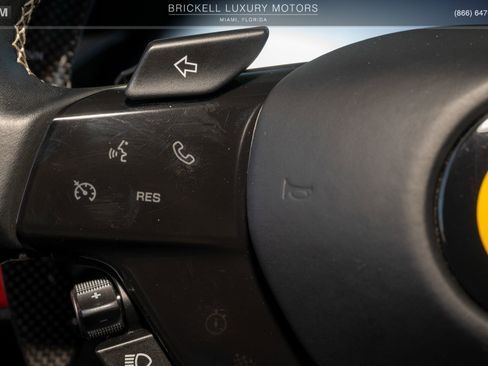 Used 2022 Ferrari SF90 Spider image 20