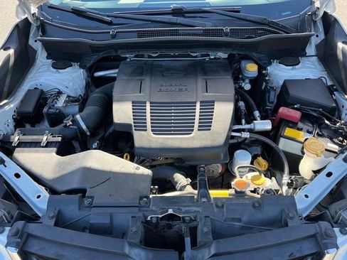 Used 2020 Subaru Forester Limited image 28