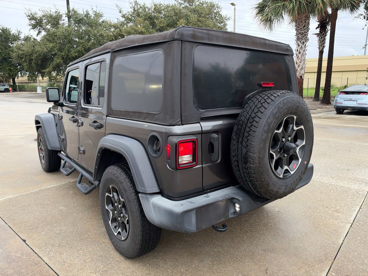 Used 2021 Jeep Wrangler Unlimited Sport AWD/4WD image 6