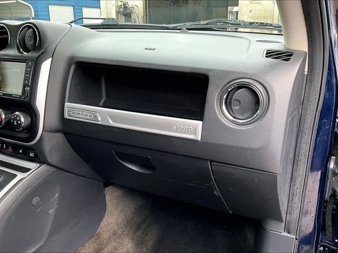 Used 2016 Jeep Compass High Altitude image 18