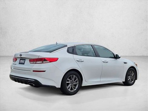 Used 2020 Kia Optima LX FWD image 5