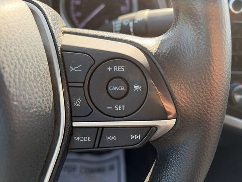 Used 2022 Toyota Camry LE w/ Convenience Package FWD image 13