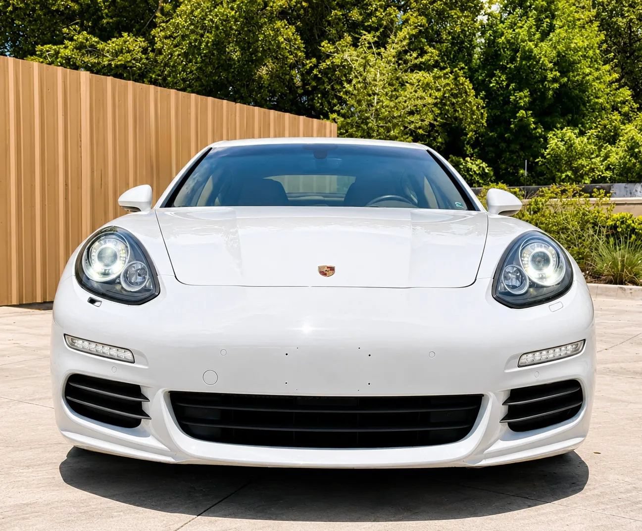 Used 2014 Porsche Panamera 4 AWD/4WD image 2