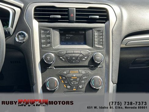 Used 2018 Ford Fusion S FWD image 16