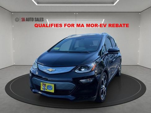 Used 2018 Chevrolet Bolt Premier w/ Driver Confidence II Package FWD image 1