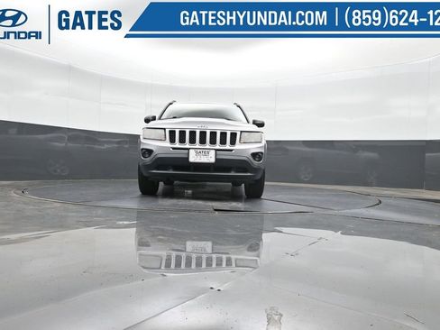 Used 2016 Jeep Compass Sport w/ Power Value Group image 33