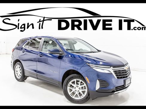 Used 2022 Chevrolet Equinox LT w/ LPO, Cargo Package AWD/4WD image 1