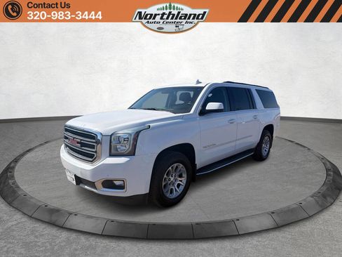 Used 2016 GMC Yukon XL SLT w/ HD Trailering Package image 1