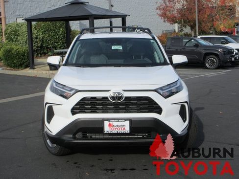 New 2025 Toyota RAV4 XLE image 18