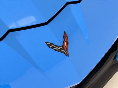 Used 2021 Chevrolet Corvette Stingray Premium Cpe w/ Z51 Performance Package RWD image 34