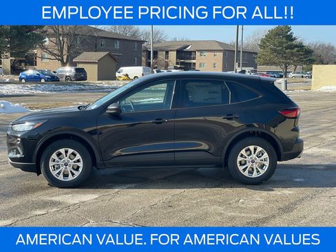 New 2026 Ford Escape Active w/ Cold Weather Package AWD/4WD image 2