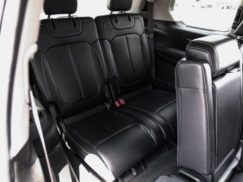 Used 2022 Jeep Grand Cherokee L Limited RWD image 50