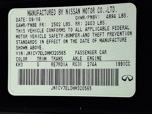 Used 2017 INFINITI Q60 2.0t w/ Moonroof Package image 27