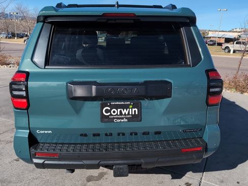 Used 2025 Toyota 4Runner 4WD image 6