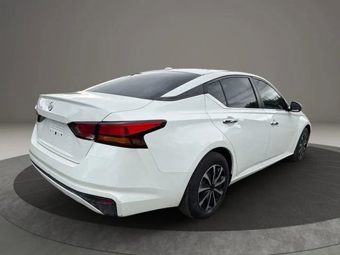 Used 2020 Nissan Altima 2.5 S FWD image 5