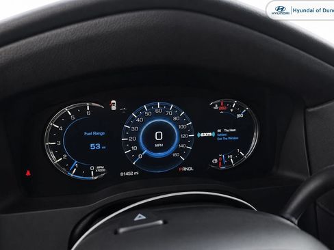 Used 2019 Cadillac Escalade Premium Luxury w/ Escalade Sport Edition RWD image 10