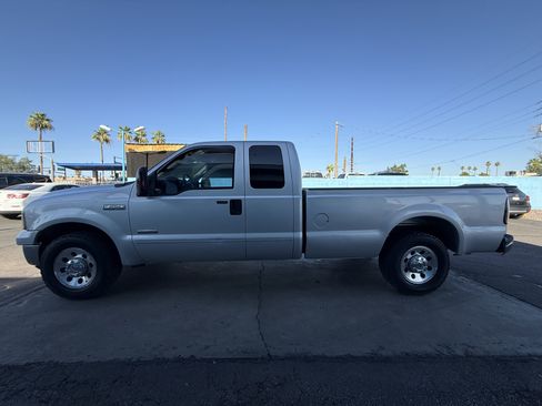 Used 2006 Ford F250 XLT RWD image 6