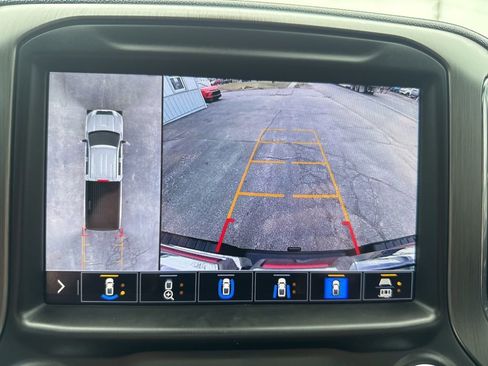 Used 2023 GMC Sierra 3500 Denali w/ Denali Black Diamond Edition AWD/4WD image 43