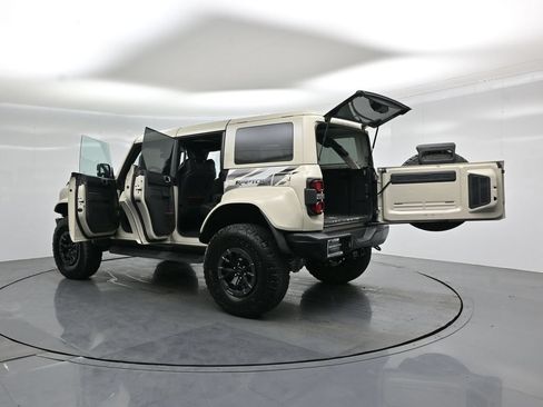 Used 2025 Ford Bronco Raptor AWD/4WD image 31