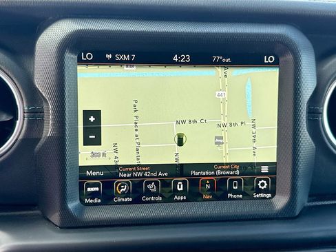 Used 2021 Jeep Wrangler Unlimited Rubicon 4xe w/ Steel Bumper Group image 14