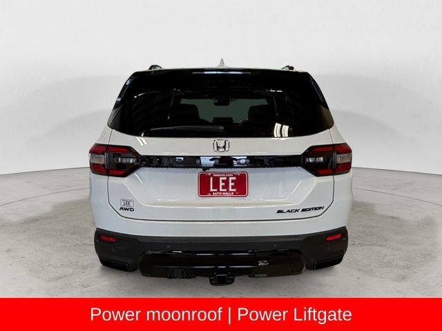 New 2026 Honda Pilot Black Edition image 5