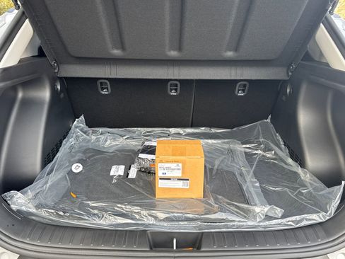 New 2026 Hyundai Kona SEL Premium image 18