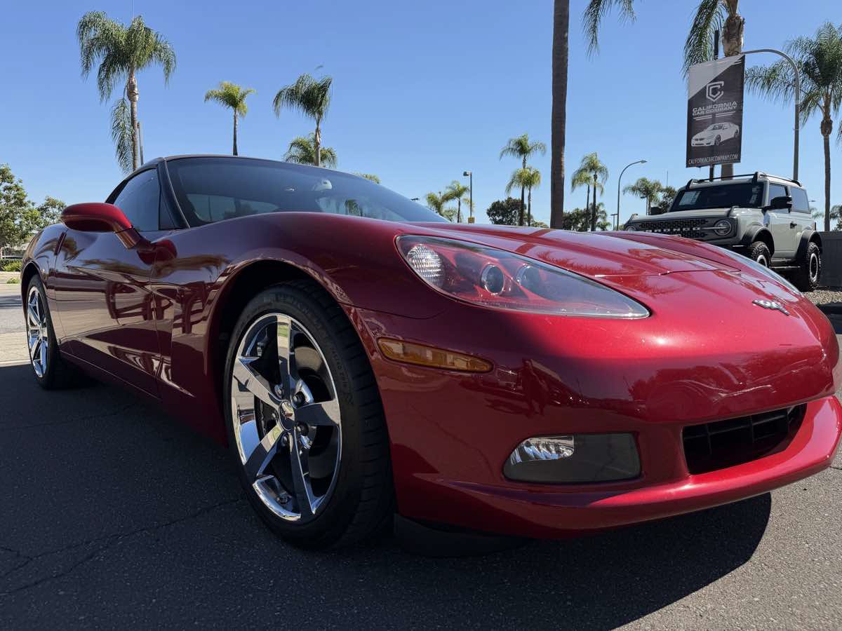 Used 2009 Chevrolet Corvette Coupe w/ Preferred Equipment Group RWD image 12