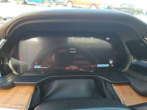 Certified 2025 Jeep Grand Cherokee Summit AWD/4WD image 12