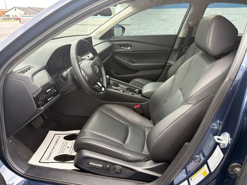 Used 2023 Honda Accord EX-L image 17