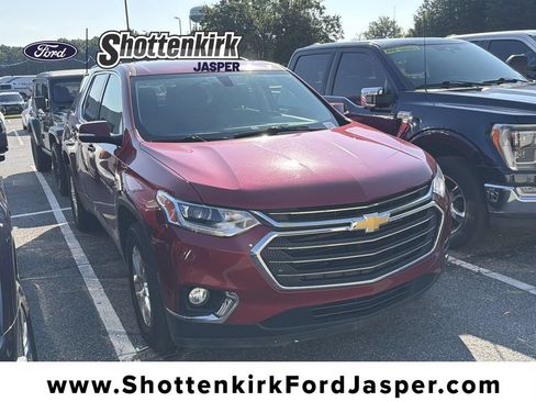 Used 2019 Chevrolet Traverse LT FWD image 1
