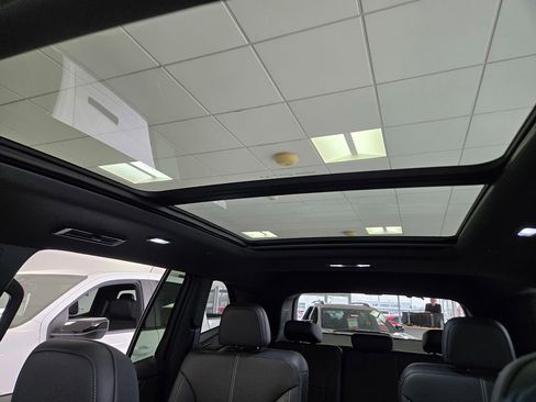 New 2026 GMC Acadia Elevation w/ Black Edition image 8