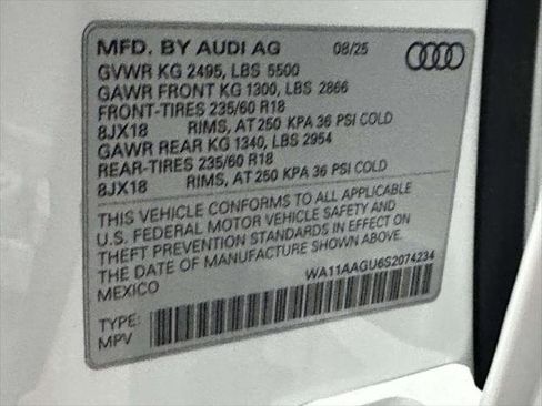 Used 2025 Audi Q5 Premium w/ Convenience Package AWD/4WD image 29