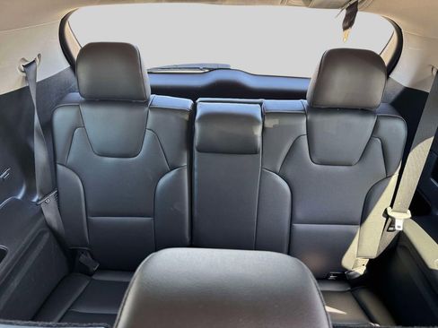 Used 2022 Kia Telluride EX AWD/4WD image 11