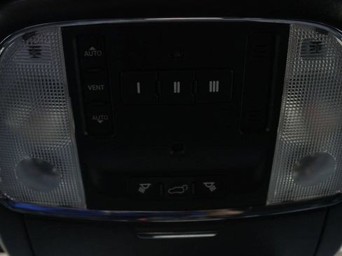 Used 2019 Dodge Durango R/T AWD/4WD image 36