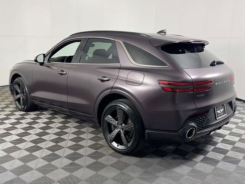 Used 2023 Genesis GV70 2.5T w/ Sport Prestige Package image 8