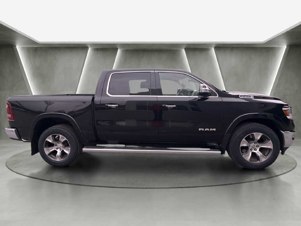 Used 2019 RAM 1500 Laramie AWD/4WD image 2