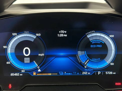 Used 2019 BMW i8 Roadster AWD/4WD image 17