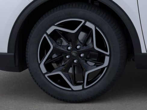 New 2026 Ford Escape Platinum w/ Premium Technology Package image 19