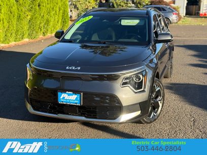 Used 2023 Kia Niro Wind