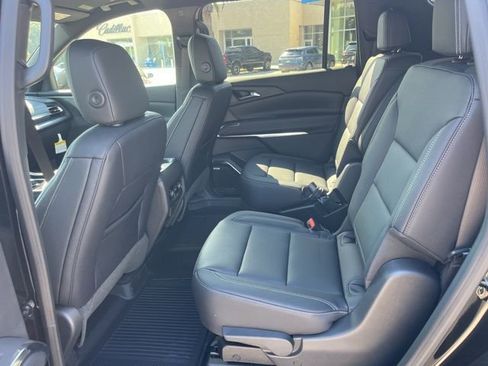 New 2026 Chevrolet Traverse LT w/ Enhanced Driving Package image 40